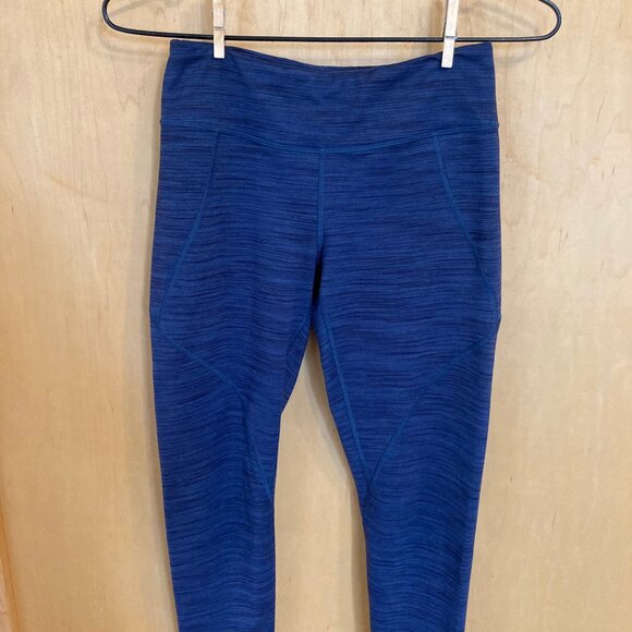 Patagonia Centered Crop Tight W size S - Picture 2 of 5